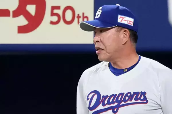 なぜ井上中日はグランドスラムも放ちながらヤクルトに逆転負けを喫したのか　浮上する「救援不安」と「代打策」
