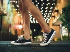 足裏に意識を向けて！何気なく「歩く」を変えてみる