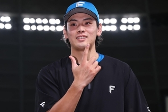 「格好良すぎる」ハム26歳　1番抜擢で“値千金”の決勝打「そもそも昨日出番なかったの間違いやもんな」ファイナルS進出へ逆王手