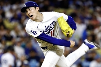 “連敗ストッパー”となれるか…佐々木朗希、ドジャースの危機を救う初戦登板へ　正念場のDバックス3連戦で「ササキが最初の答えを出さなければならない」