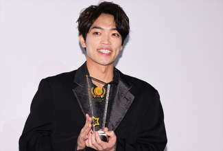 原嘉孝、初主演映画で映画賞トロフィー獲得　自身にとってのヒーローは「ファンの方」