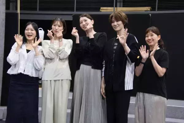 朝夏まなと×七海ひろき×夢咲ねね「一緒にいるシーンがすごく心地良い」 音楽劇『39歳』稽古場取材会レポート