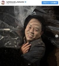 『リブート』ダイアン津田、“死体役”のオフショット投稿　鈴木亮平も山中での撮影風景を公開