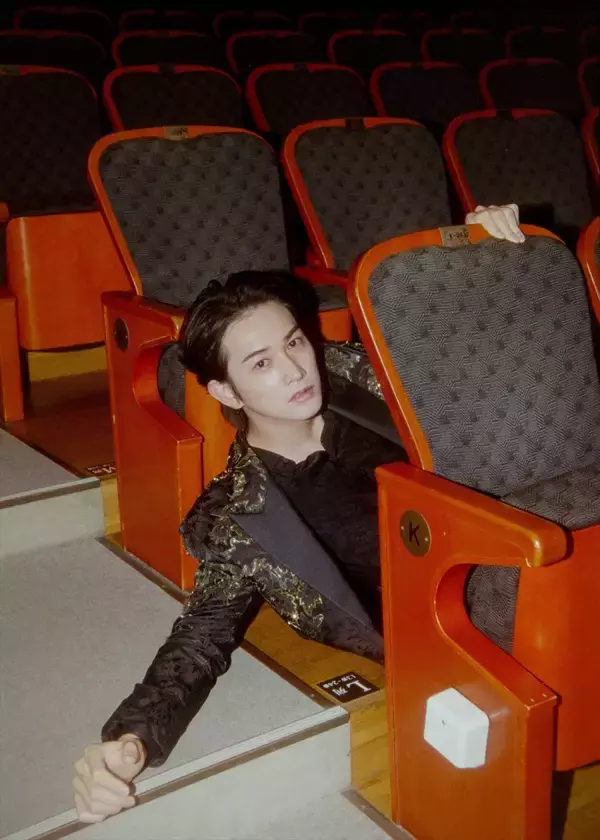 町田啓太を俳優人生のスタート地点で撮影！　活動15周年アニバーサリーフォトブック東京カット解禁