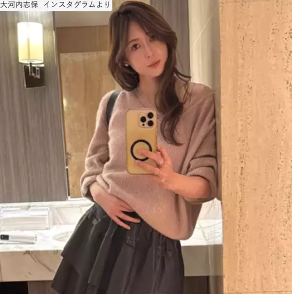 54歳美魔女モデル・大河内志保が「美しすぎ」　ミニスカ姿が「スタイル抜群」　元夫は新庄剛志