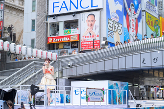 ME:I・TSUZUMI、道頓堀の船上で生歌唱！　700人のファンが集結　涙する人も