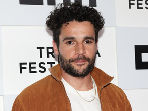 新『X‐MEN』プロフェッサーX役に抜てきの俳優、発表の場は「悪夢のようだった」