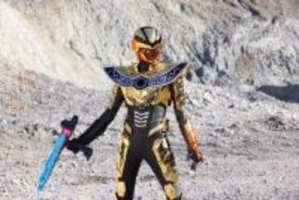 『超宇宙刑事ギャバン インフィニティ』第3話「キキとコト」、新たな宇宙刑事ギャバン・ルミナスが立ち上がる！