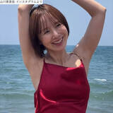 「奇跡の43歳・山川恵里佳、カレンダーの撮影姿が「スタイル抜群」「綺麗すぎる」　健康美に絶賛の声　2児の母」の画像1