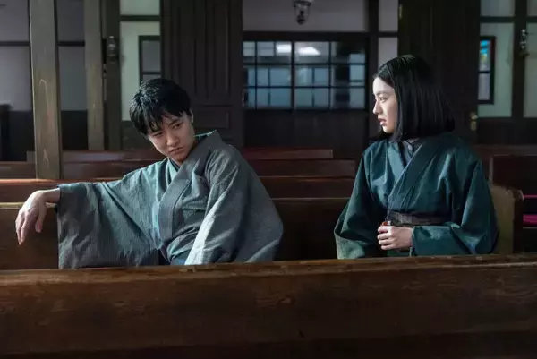 明日の『風、薫る』“直美”上坂樹里、“寛太”藤原季節から「夕凪」の話を聞く
