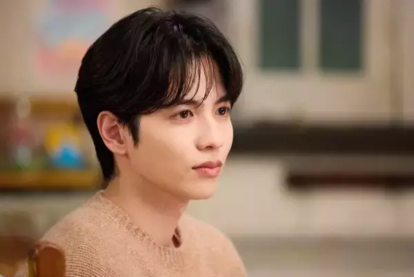 『10回切って倒れない木はない』第3話　“ミンソク”志尊淳、“桃子”仁村紗和の記憶がすり替わった事情を知る