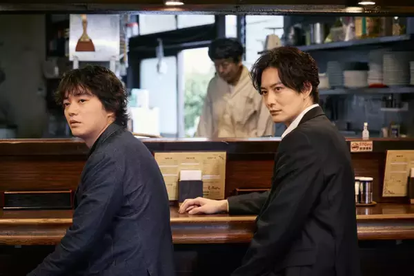 『田鎖ブラザーズ』第6話 “真”岡田将生＆“稔”染谷将太、重要人物による“取材ノート”の存在を知る
