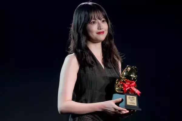 今田美桜、「anan AWARD 2025」受賞　今後挑戦したいことは「ちょっとダークな役」