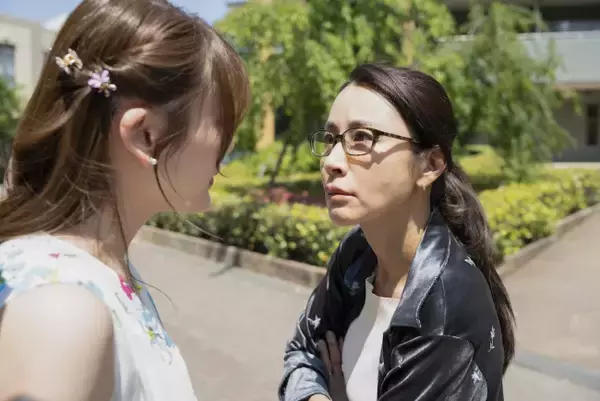 『おちたらおわり』サレ妻“紗都”鈴木紗理奈「なめとったらしばくぞ！」シタ妻への強烈制裁に騒然「ホンモノ」「本領発揮」