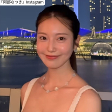 “令和の峰不二子”　阿部なつき26歳、純白ドレス姿が「プロポーション抜群」「すんごい」　シンガポールを満喫