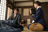 「『風、薫る』シソンヌじろう、看病婦フユさんの夫役で登場　演技力＆存在感をネット称賛「本当に良い」「文豪すぎる」」の画像1