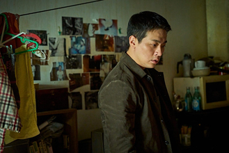 母の死の真相を追う韓国映画『顔 －かお－』パク・ジョンミン＆ヨン・サンホ監督の来日舞台あいさつが決定