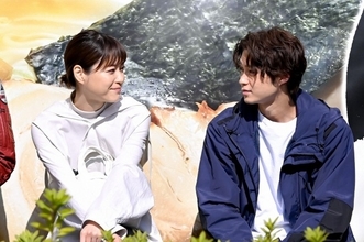 『持続可能な恋ですか？』第2話 “颯”磯村勇斗が“杏花”上野樹里にアプローチを開始　