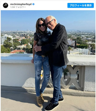 『バック・トゥ・ザ・フューチャー』クリストファー・ロイド、32歳年下妻とのラブラブ写真公開