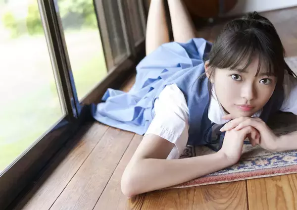 「制コレ」17歳美少女、ノスタルジー感じさせる最新デジタル写真集！