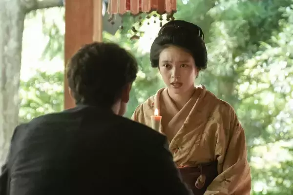 明日の『ばけばけ』“トキ”高石あかり、“銀二郎”寛一郎の前で月照寺に伝わる怪談を語る