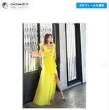 「“奇跡の50代”望月理恵が本気出した!?　美しすぎるグラビアオフショットに反響」の画像1