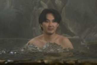 『探偵さん、リュック開いてますよ』洋輔、お湯が話す“OU翻訳”を発明「すごい発明品」「まさかの」の声