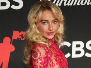 サブリナ・カーペンター、『不思議の国のアリス』着想のミュージカル映画で主演