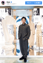 ディーン・フジオカ、アルマーニ展で見せた洗練の装い「佇まいが美しい」「上品で素敵」