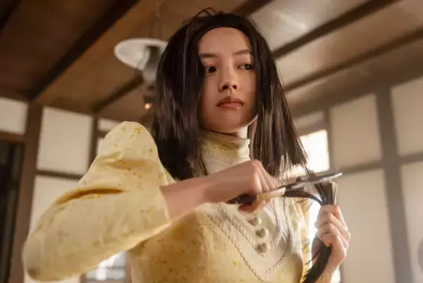 『風、薫る』「こんなにきれいなのに…」“直美”上坂樹里の髪を切る“吉江先生”原田泰造に反響「慈愛…」「もらい泣きしそう」