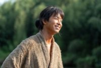 『豊臣兄弟！』第2回 “小一郎”仲野太賀、自分の気持ちを抑えて“直”白石聖の縁談を祝福