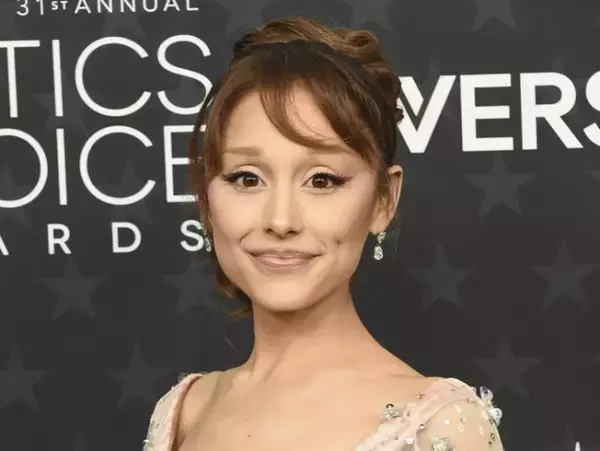 アリアナ・グランデ、活動休止について自ら説明　休養は前からの計画