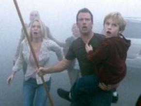 “胸糞映画”『ミスト』再映画化、2007年版とは別ものに？　新監督がコメント