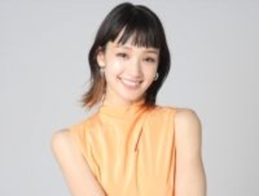 剛力彩芽、イメージ激変の金髪姿に反響「めっちゃかっこいい」