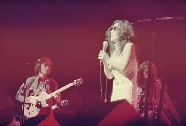 ジョン・レノンの生涯最後の10年間に焦点を当てた映画『夢と創造の果てに　ジョン・レノン最後の詩』予告編＆場面写真解禁