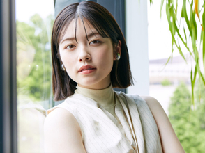 小芝風花「プロですねこれは」編み物作品がすごすぎ「個性爆発」「センスありすぎ」人気俳優にプレゼント