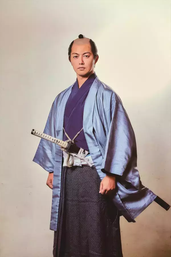 映画『有吉の壁 劇場版アドリブ大河「面白城の18人」』、俳優ゲストに工藤阿須加＆永尾柚乃＆松井玲奈が参戦！　大スケールな時代劇の本予告も解禁