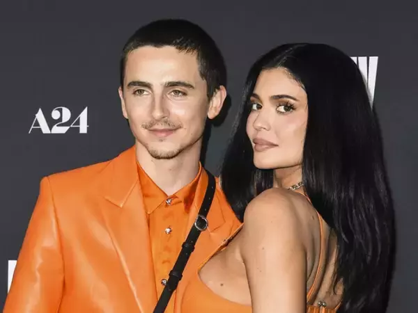 ティモシー・シャラメ、ついに恋人カイリー・ジェンナーがインスタグラムに初登場