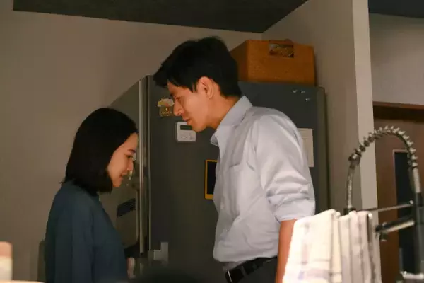 『Ｔシャツが乾くまで』“咲子”蒼井優＆“樹生”中島歩、まさかの急接近に騒然「耐えろ旦那」「恋してしまう？」（ネタバレあり）