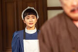 「明日の『風、薫る』“りん”見上愛、“直美”上坂樹里から患者の退院を知らされる」の画像1