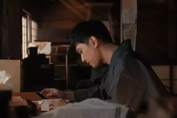 『ばけばけ』“錦織”吉沢亮「唯一の親友」にニヤニヤ　ネット心配「落差が怖い」「闇落ちしそう」