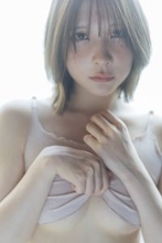 人気レイヤーが史上最大露出！　大胆すぎる5th写真集発売へ