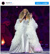 マライア・キャリー、五輪開会式で着用したジュエリーは総額20億円超