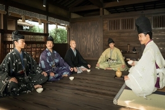 『鎌倉殿の13人』第10回　源氏の兄弟が集結　それぞれの思惑が絡み合う