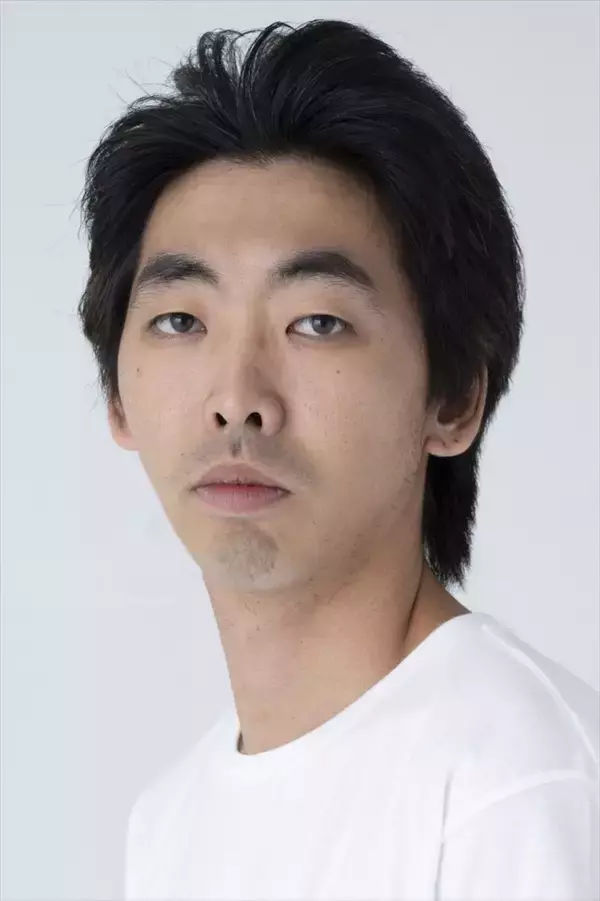 柄本時生、秋元康企画・原案ミステリー『差出人は、誰ですか？』で初の教師役