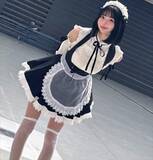 「「頭身やば！」「スタイル抜群」　「デカ女」話題のコスプレイヤー、メイドコスに衝撃　体脂肪率16％」の画像1