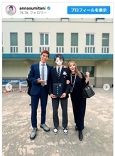 HG、夫婦で息子の中学卒業式へ　妻・住谷杏奈はオールブラックでシックなコーデ披露