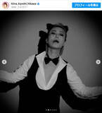 「氷川きよし48歳、胸元ざっくり姿が「似合ってる！」「可愛い」」の画像1