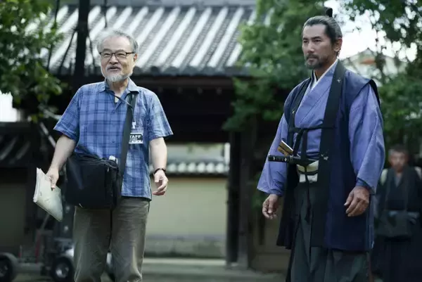 カンヌでも大反響『黒牢城』、本木雅弘へのオファーの決め手を黒沢清監督が告白