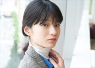 蒔田彩珠、手編みのイヤーマフ＆手袋が驚きの完成度！「可愛すぎ」「天使やん」ネット絶賛